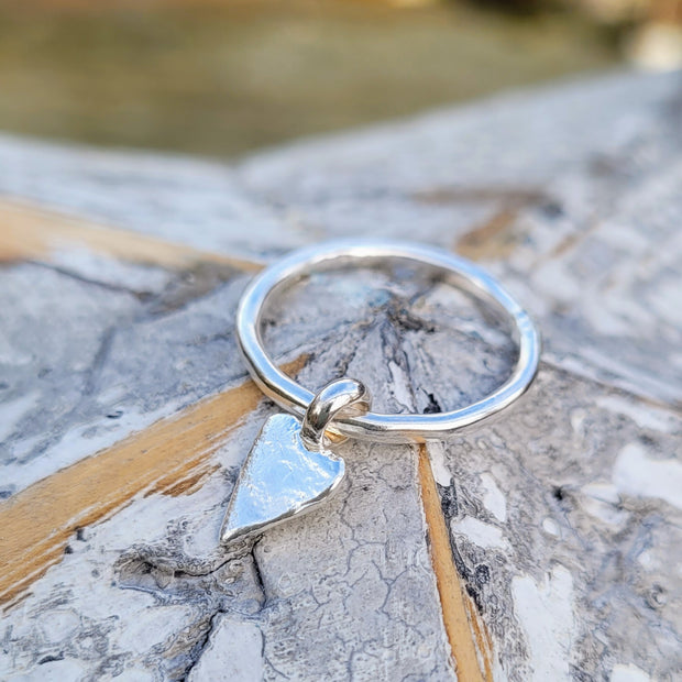 Small Vintage Heart Dangle Ring