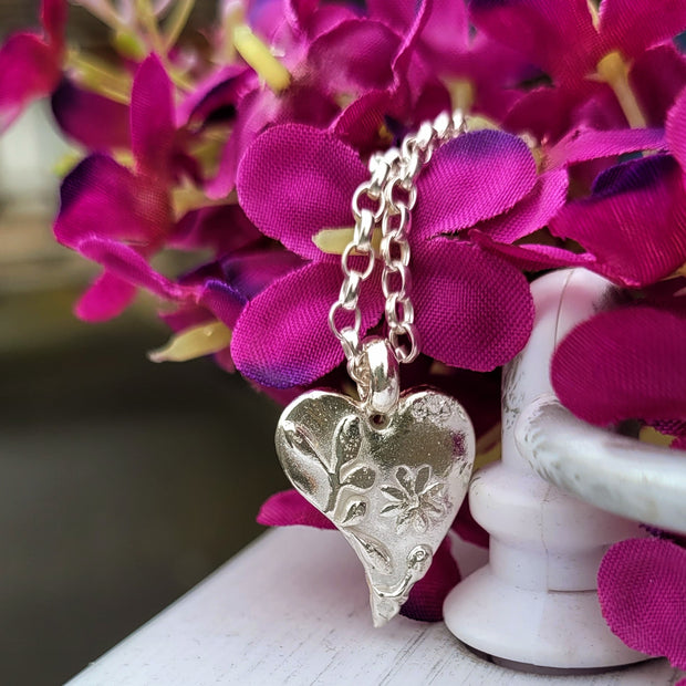 Heart Bloom Necklace