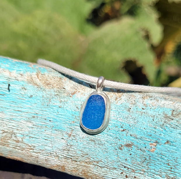 Cobalt Blue Sea Glass on Cord as Bracelet or Necklace (140)