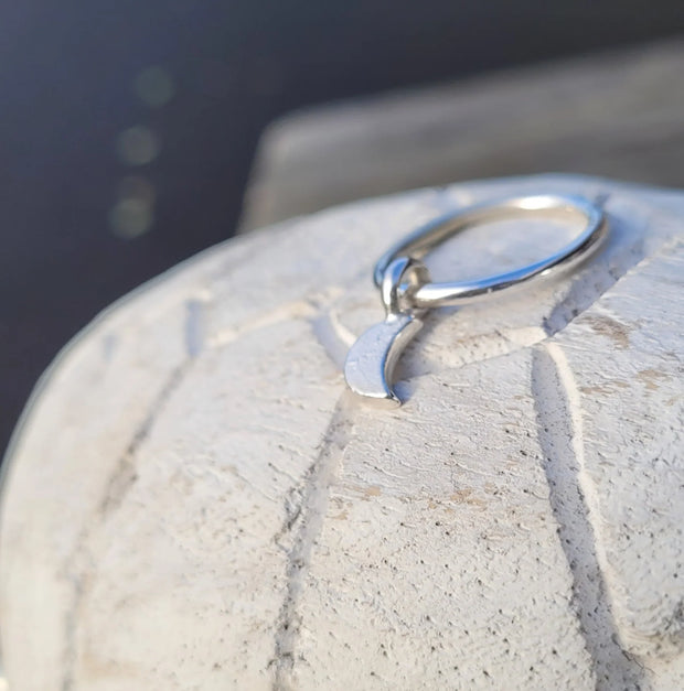 Crescent Moon Small Dangle Ring