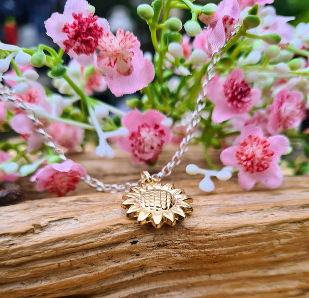 Ashes into Gold 'Sunflower' Belcher Necklace