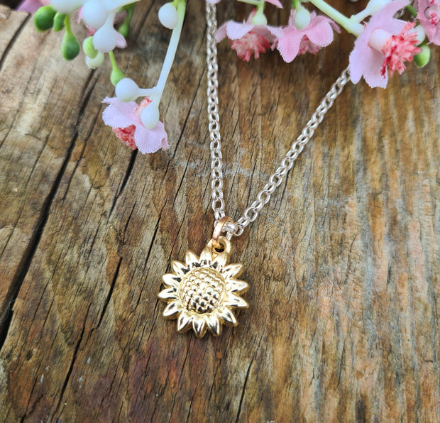 Ashes into Gold 'Sunflower' Belcher Necklace