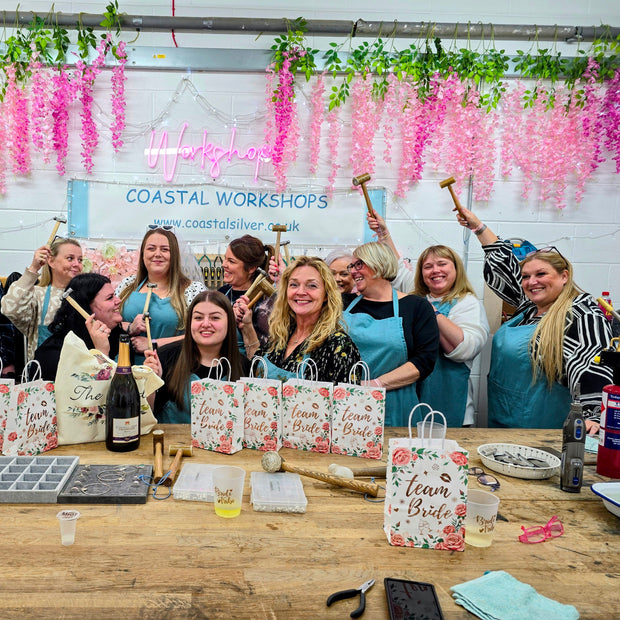 HEN DOO WORKSHOPS