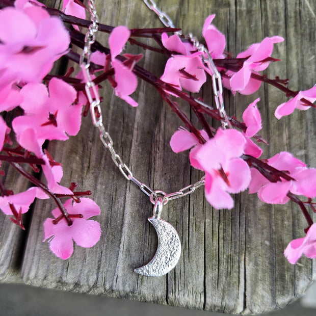 Ashes into Silver 'Crescent Moon' Long Link Necklace