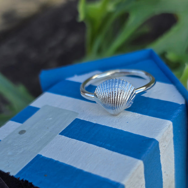Cute Cockle Shell Ring