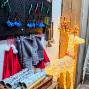 CHRISTMAS CRACKER WORKSHOP