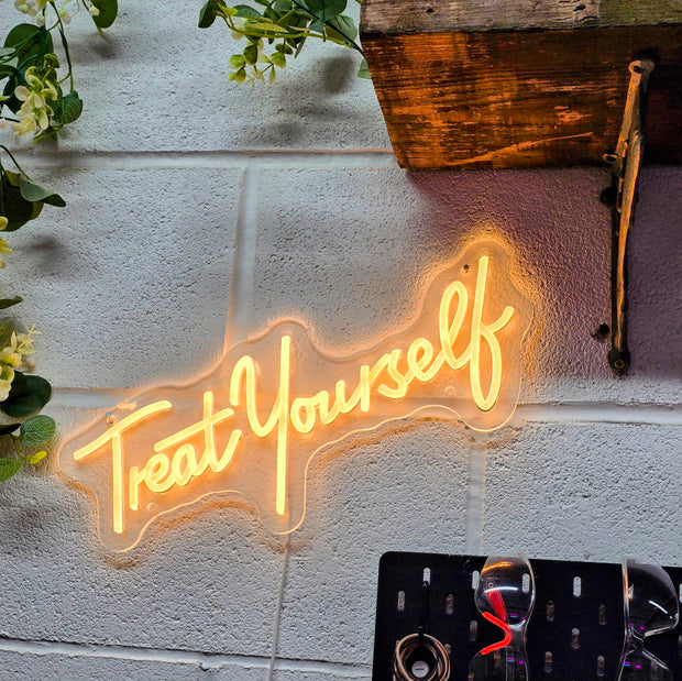 CHRISTMAS CRACKER WORKSHOP