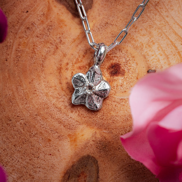 Ashes into Silver 'Forget me Knot' Long Link Necklace