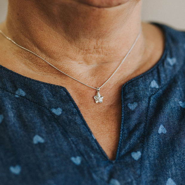 Ashes into Silver Forget me Knot Necklace